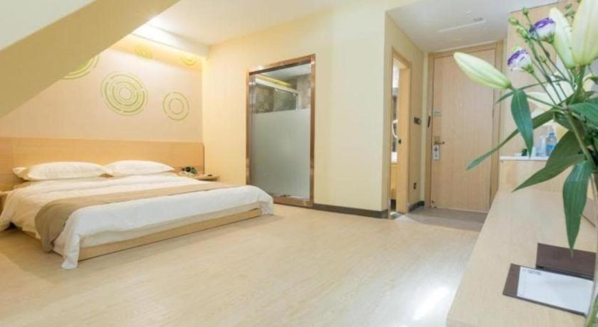 Greentree Inn Suzhou Taicang City Liuhe Town Tinghai Road Express Hotel Экстерьер фото