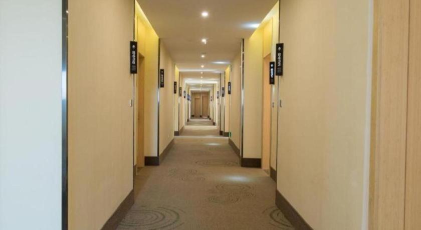 Greentree Inn Suzhou Taicang City Liuhe Town Tinghai Road Express Hotel Экстерьер фото